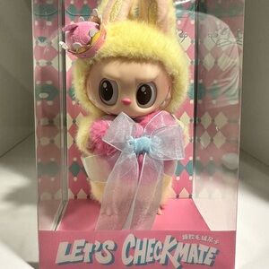 POP MART The Monsters – Labubu Let’s Checkmate Queen Vinyl Plush Doll
